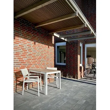 Ferienhaus Christel Modern Retreat *